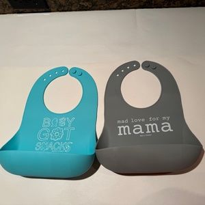 Bella Tunno Silicone Bibs